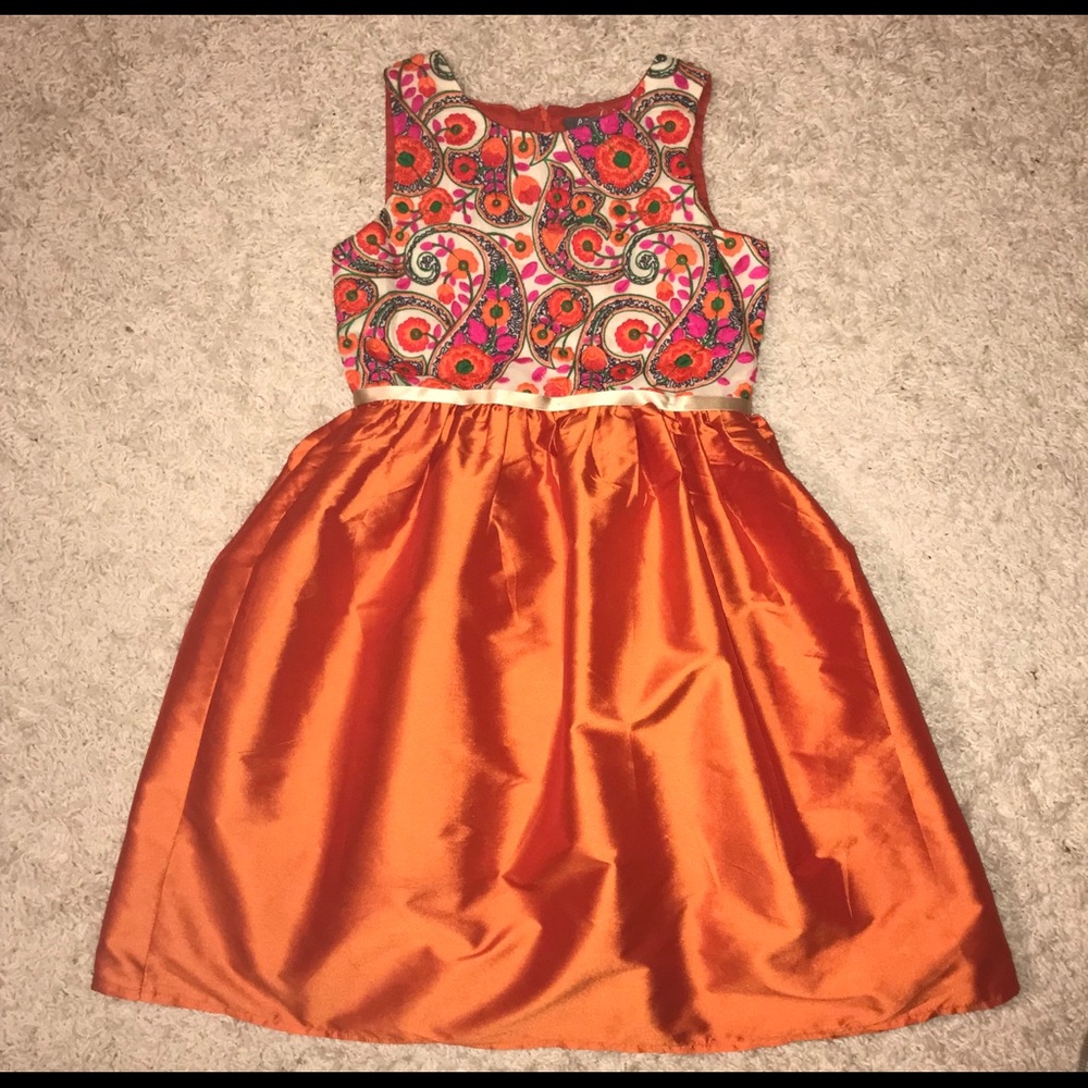 ATUN Embroidered Top Satin Dress 9/10